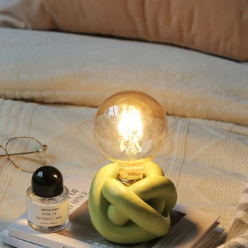 Безжична портативна настолна лампа креативна лампа нощна светлина за сън в спалнята нощна настолна лампа