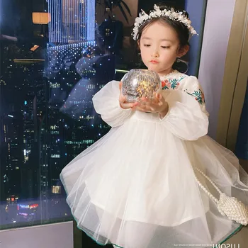Модерен пролетно детски дрехи за момичета, бяло дантелено принцеса рокля с дълъг ръкав, рокля-пакетче с бродерия за рожден ден 3-8 години