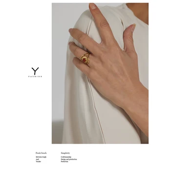 Yhpup Пръстен от неръждаема стомана с червен естествен камък, луксозно златен пръстен с геометричен модел, за да създадете пръст, за жени, подарък за мъж