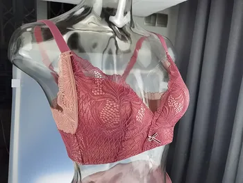 Прозрачен женски манекен с едната половина на тялото, модела на торса, дисплей за чорапогащи, подпори за показване на бельо